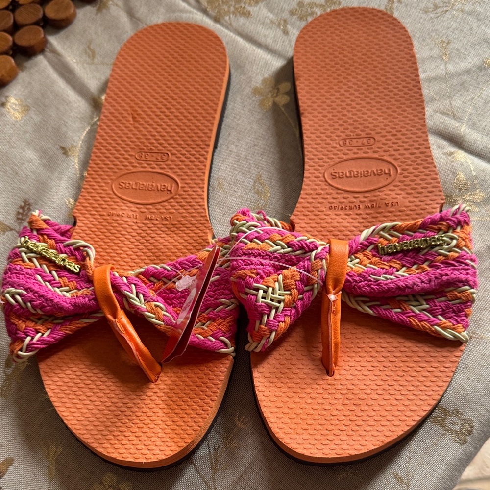 Havaianas Women's Sandals in Orange and Pink